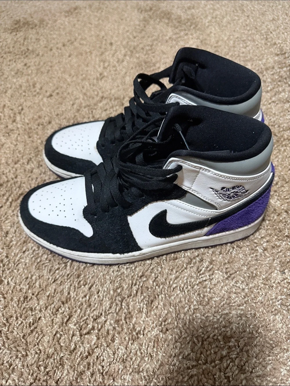 Nike Air Jordan 1 Mid SE sneakers 